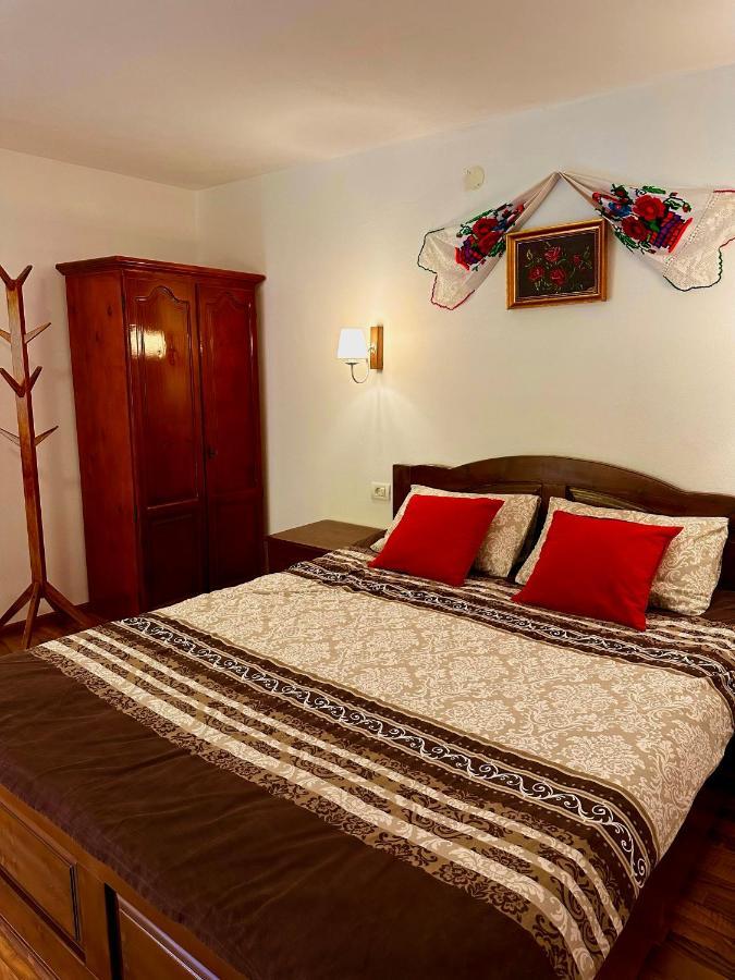 Hotel Casa Aurelia Chiscau Esterno foto